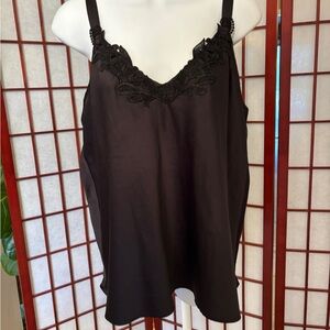 Flora Woman’s XL Black Lace Trim Camisole